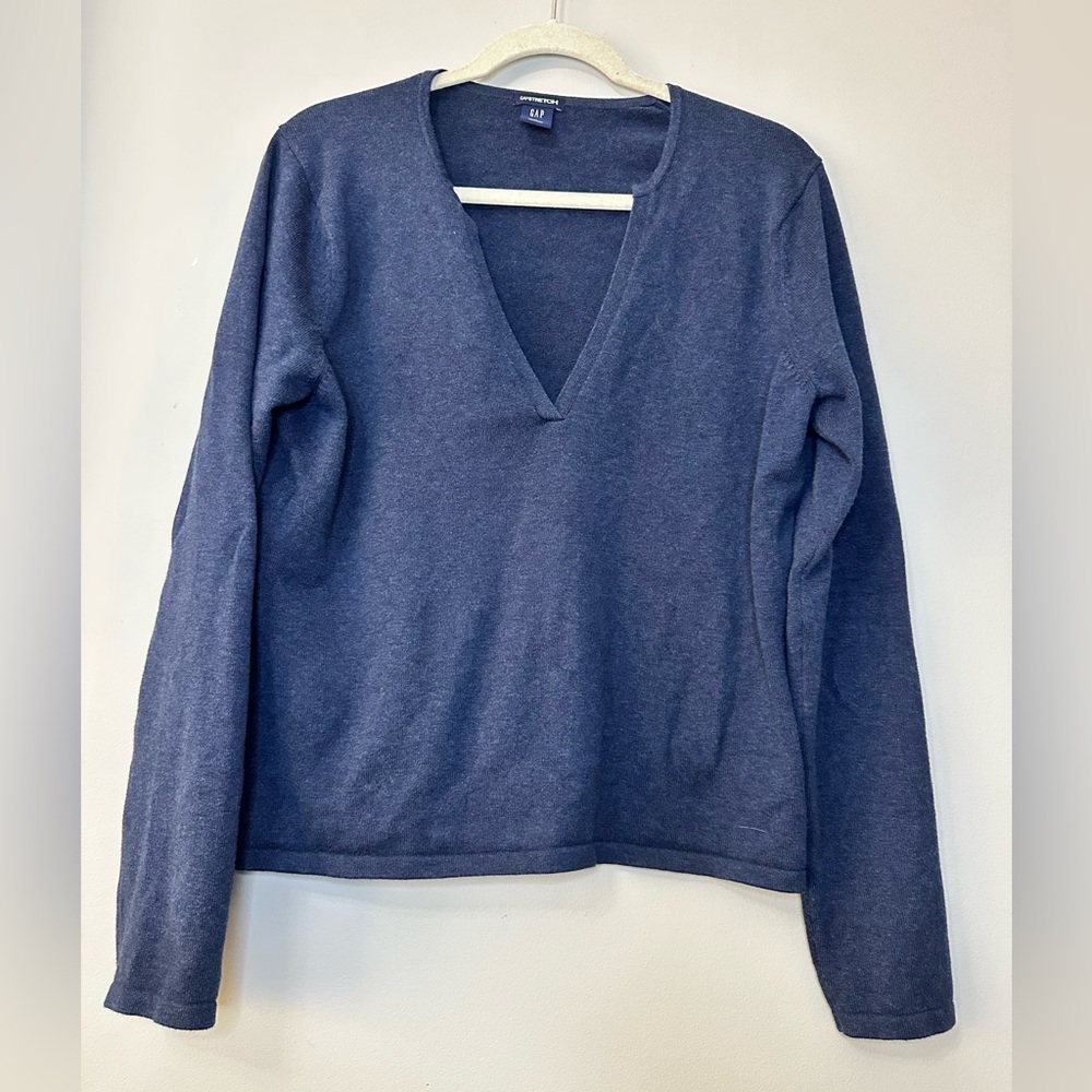 GAP Stretch Blue Deep V-Neck Sweater Women Size L Knit Pullover Long Sleeve Cozy